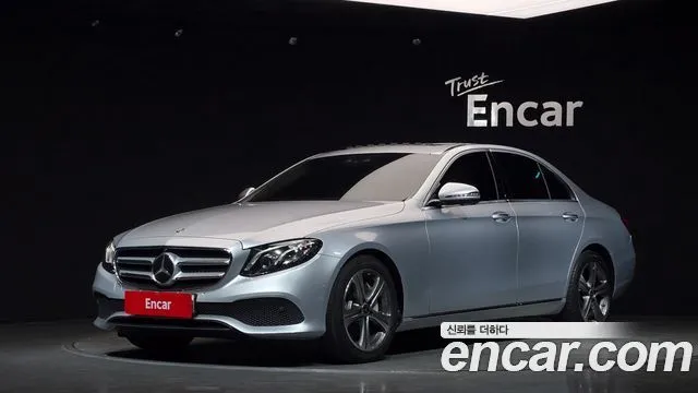 Mercedes-Benz E-Class E300 AV Intelligent Drive