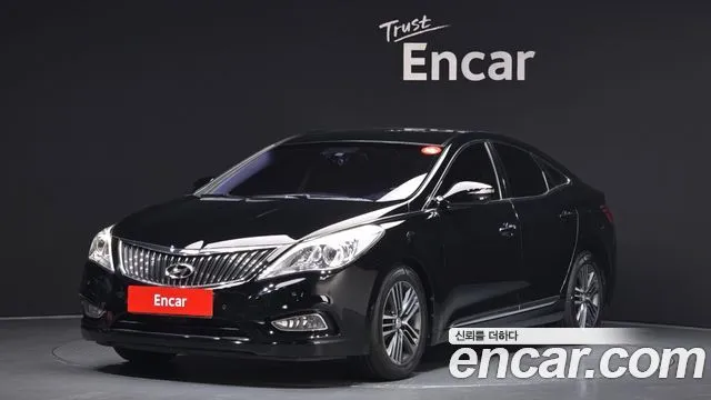 Hyundai Grandeur HG240 Modern