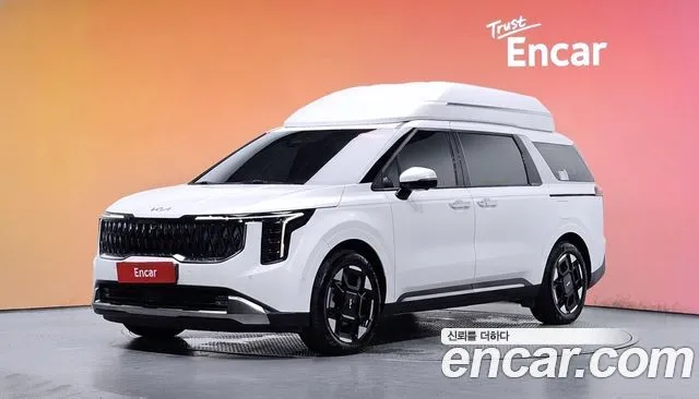 Kia Canival HEV 9-Seater Hi-Limousine