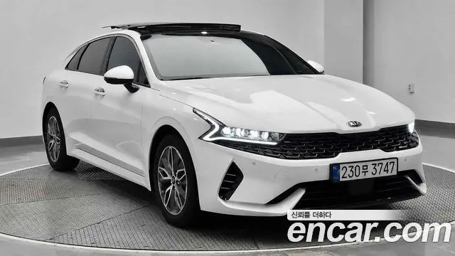 Kia K5 Noblesse