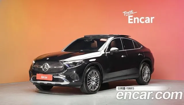 Mercedes-Benz GLC-Class GLC300 4MATIC Avnatgarde Coupe