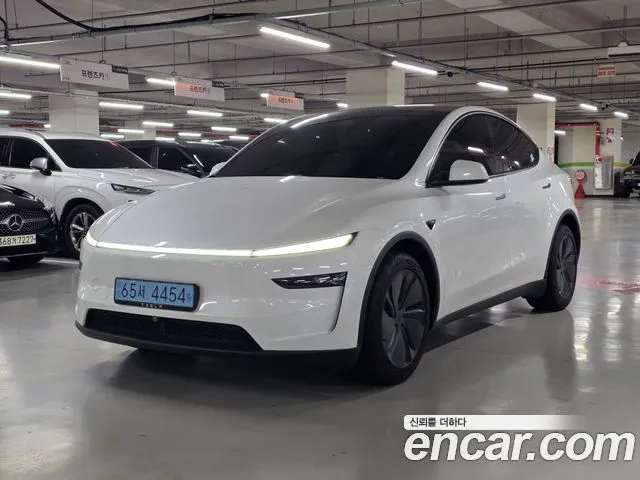 Tesla Model Y Premium RWD