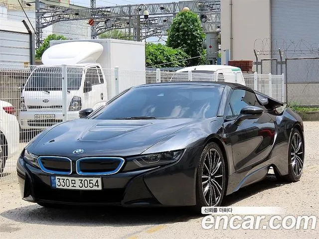 BMW i8 Roadster