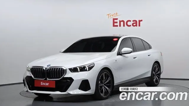 BMW 5-Series 530e M Sport
