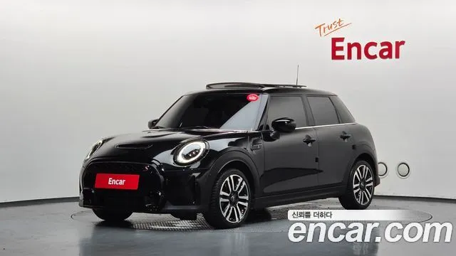 Mini Cooper 5Door Classic