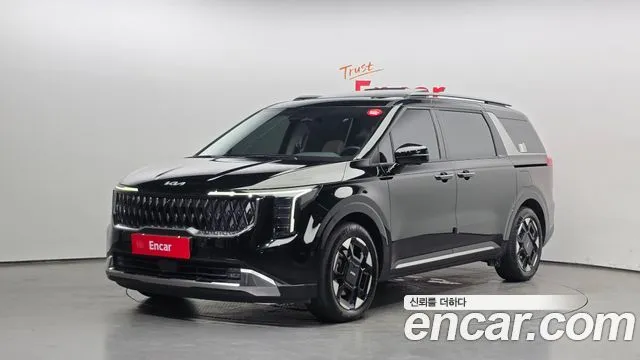 Kia Canival HEV 9seater Signature