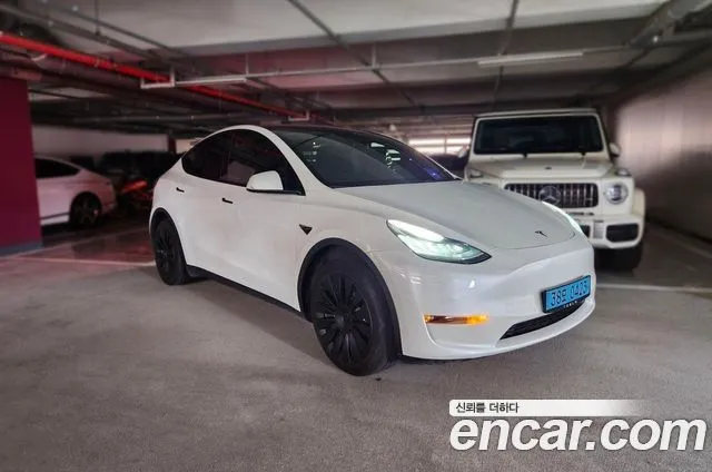 Tesla Model Y Long Range AWD