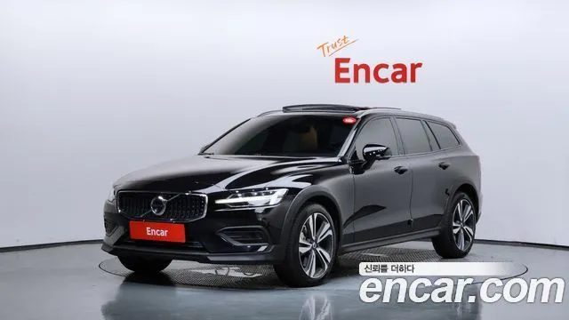Volvo V60 B5 Pro AWD