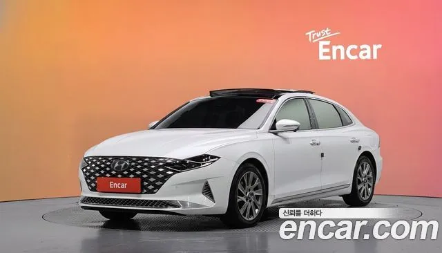 Hyundai Grandeur Calligraphy