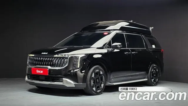 Kia Canival HEV 4-Seater Hi Limousine
