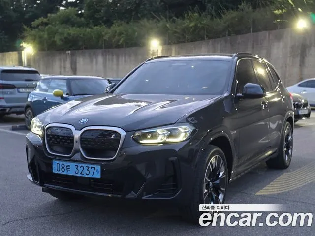 BMW iX3 M Sports