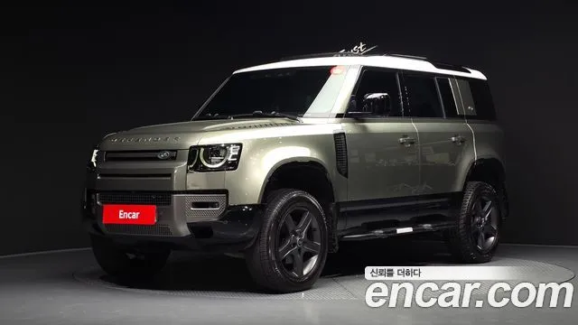 Land Rover Defender 110 P300 X-Dynamic SE
