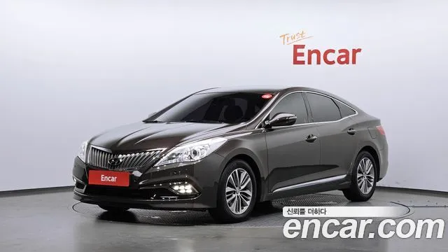 Hyundai Grandeur HG240 Modern