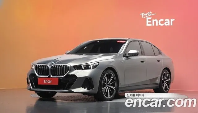 BMW 5-Series 530i xDrive M Sport