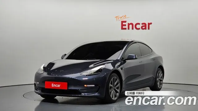 Tesla Model 3 Long Range AWD