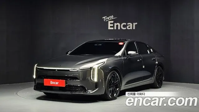 Kia K8 Signature Black