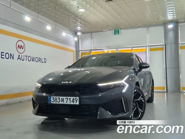 Kia K5 Noblesse
