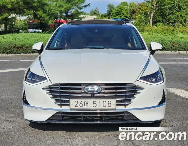 Hyundai Sonata 2.0