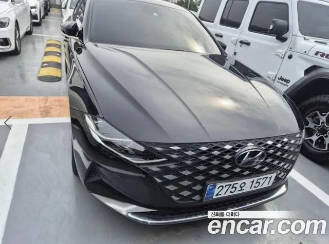 Hyundai Grandeur Premium