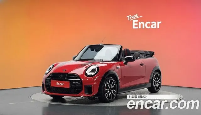 Mini Cooper Convertible JCW