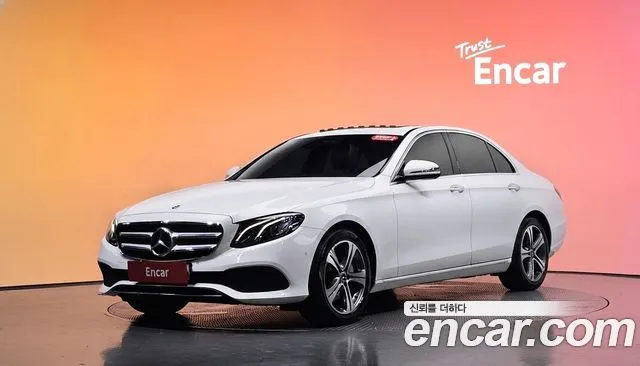 Mercedes-Benz E-Class E300 Avantgarde