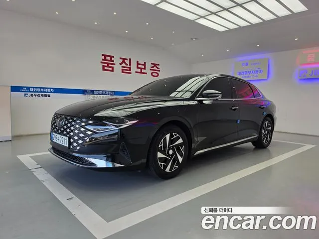 Hyundai Grandeur Le Blanc