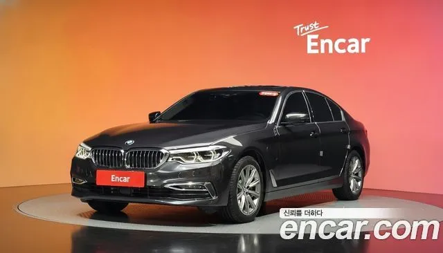 BMW 5-Series 530e Luxury