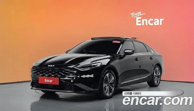 Kia K8 Signature