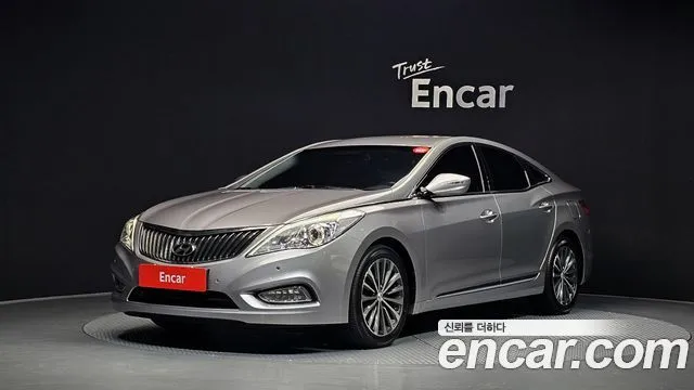 Hyundai Grandeur HG240 Modern