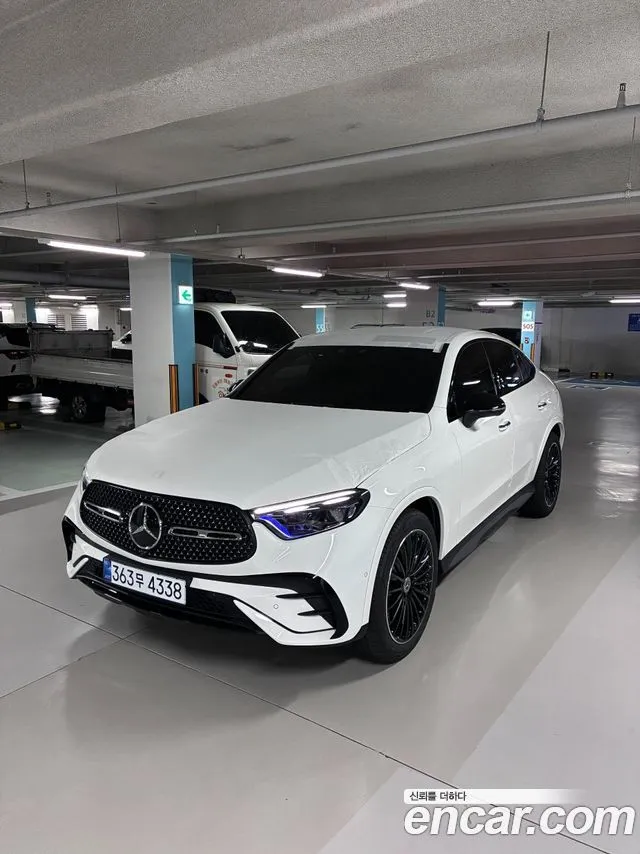 Mercedes-Benz GLC-Class GLC300 4MATIC Coupe