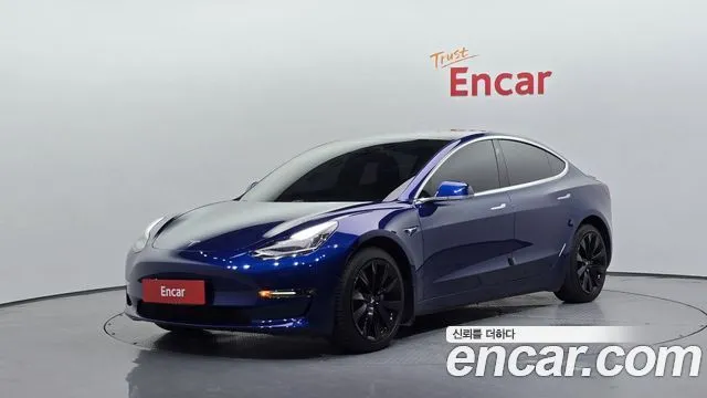 Tesla Model 3 Long Range AWD