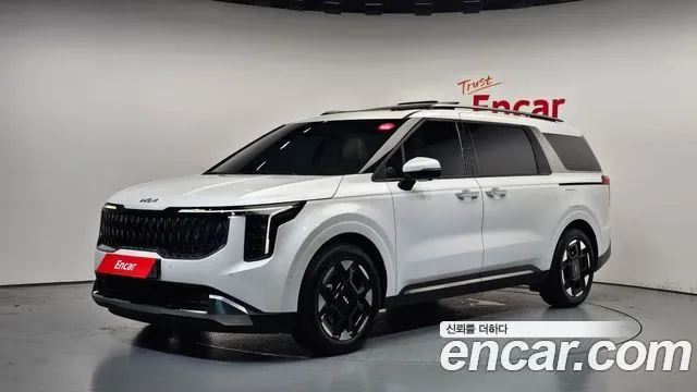 Kia Canival HEV 9seater Signature