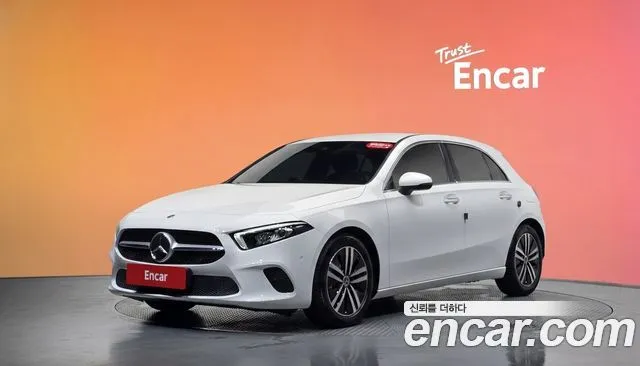 Mercedes-Benz A-Class A220 Hatchback