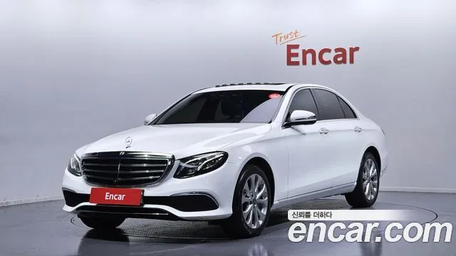 Mercedes-Benz E-Class E300 Exclusive