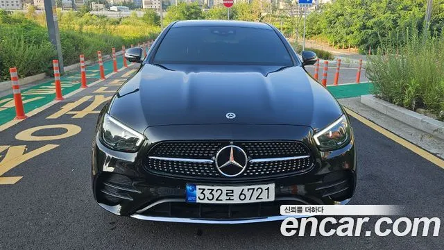 Mercedes-Benz E-Class E350 4MATIC AMG Line