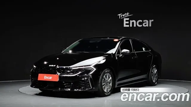 Kia K5 Signature