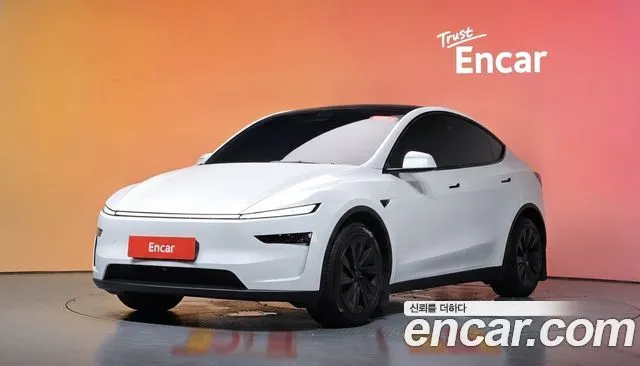 Tesla Model Y RWD