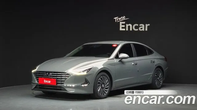 Hyundai Sonata Premium Plus