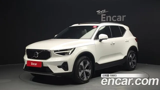 Volvo XC40 B4 Ultimate Bright
