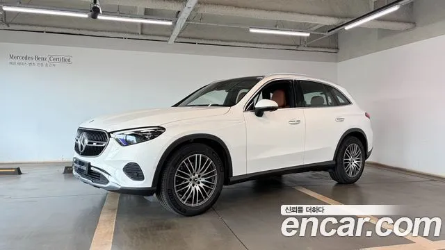 Mercedes-Benz GLC-Class GLC 300 4MATIC Avantgarde