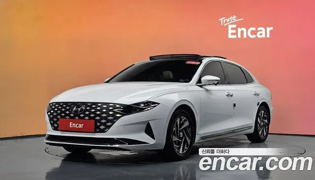 Hyundai Grandeur Le Blanc