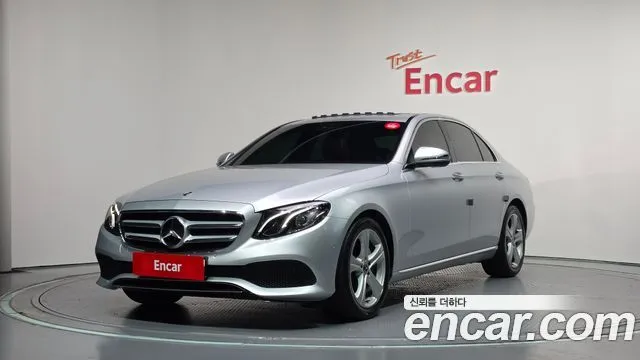 Mercedes-Benz E-Class E200 Avantgarde