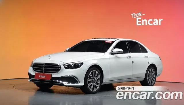 Mercedes-Benz E-Class E350 4MATIC Exclusive