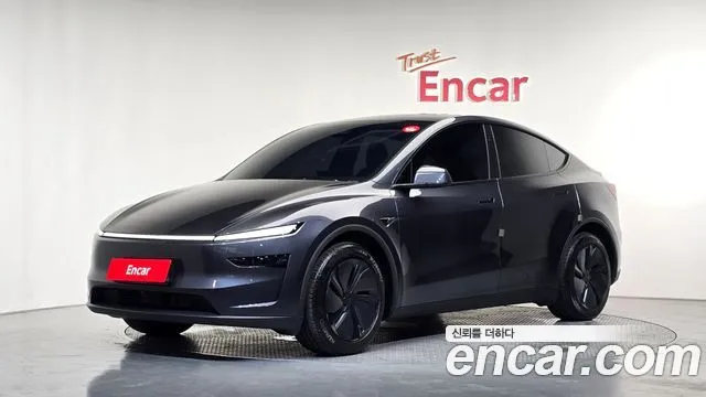 Tesla Model Y RWD