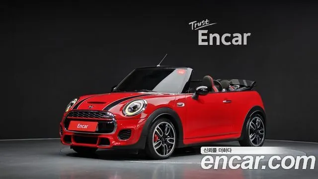 Mini Cooper Convertible JCW