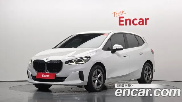 BMW 2-Series 220i Advantage