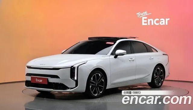 Kia K8 Signature