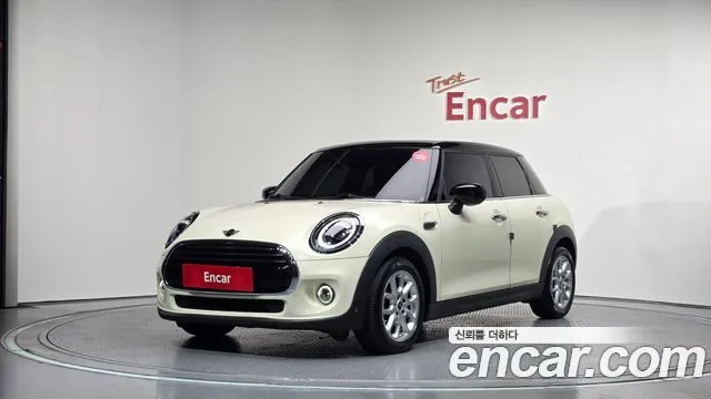 Mini Cooper 5Door HIGH
