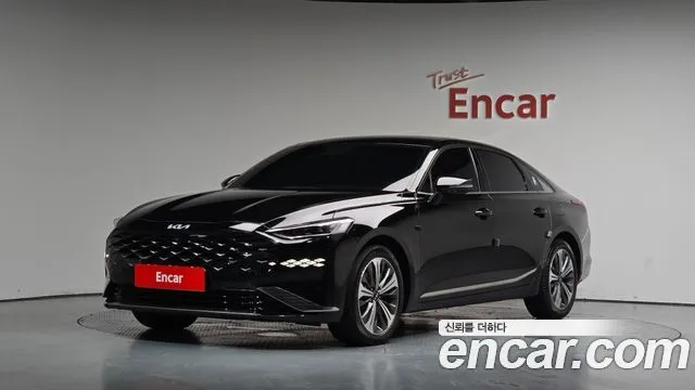 Kia K8 Signature