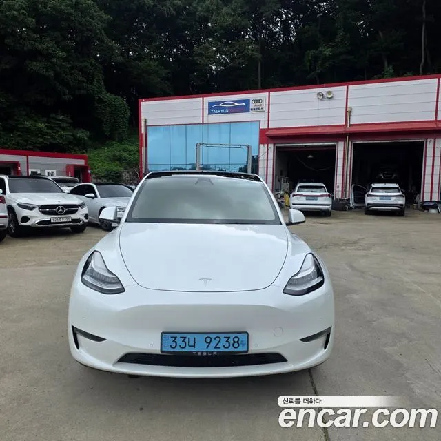 Tesla Model Y Long Range AWD